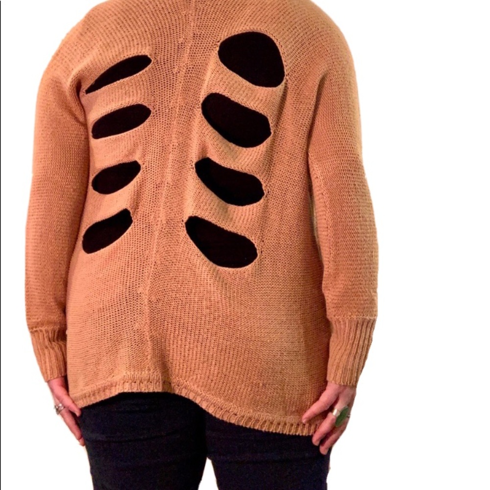 ⚡️ Pastel Orange Cutout Sweater